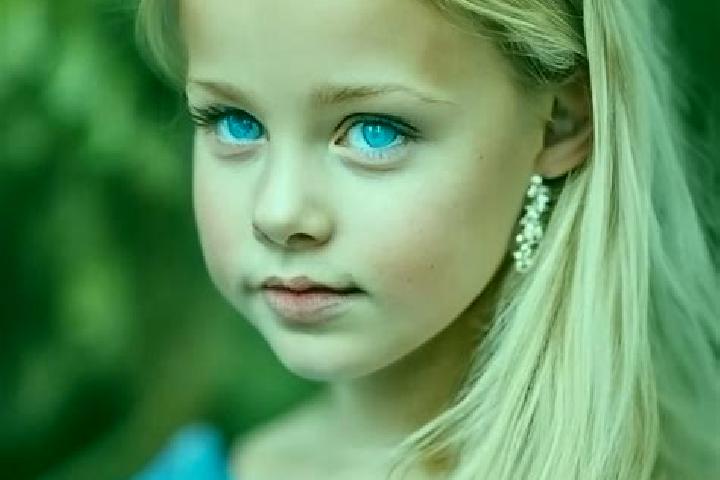 Luna, 33, a blonde blue-eyed middle eastern companion based in Monforte d Alba. Offering Striptease, Fetish, GFE, Overnight. Available for incall and outcall...