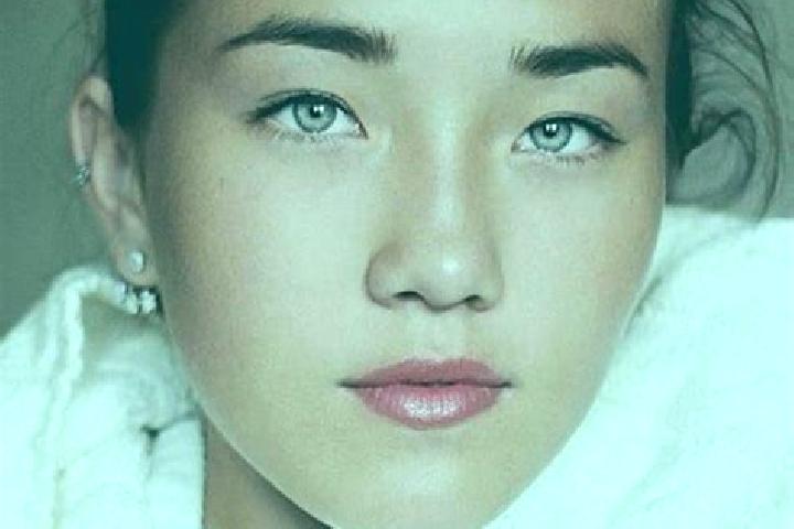Luna, 33, a blonde grey-eyed asian companion based in Guinoaliuan. Offering Dinner Date, Roleplay, Overnight. Available for incall and outcall, overnight boo...