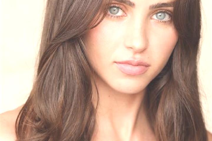 Luna, 33, a brunette amber-eyed indian companion based in Chesterton. Offering Roleplay, CIM, Prostate Massage, Girlfriend Experience. Available for incall a...