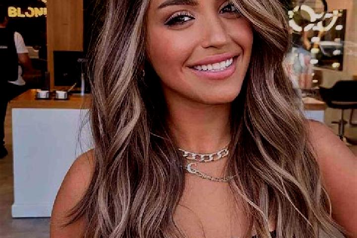 Luna, 33, a dark blonde brown-eyed middle eastern companion based in Wausa. Offering Travel Companion, 69, Dinner Date, Tantra. Available for incall and outc...