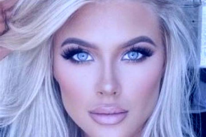 Luna, 33, a platinum blonde green-eyed indian companion based in Moana. Offering Prostate Massage, BDSM, Striptease, Erotic Massage. Available for incall and...