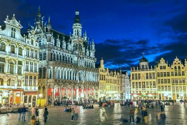 Luna, 33 — Escort in Farciennes, Belgium