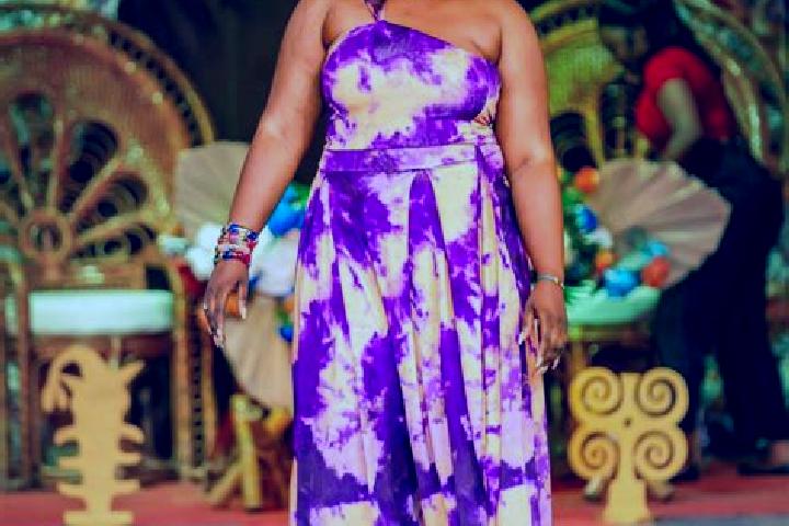 Luna, 33 — Escort in Kpato-Djamalabo, Ivory Coast