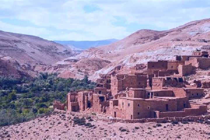 Luna, 33 — Escort in Mechraa Bel Ksiri, Morocco