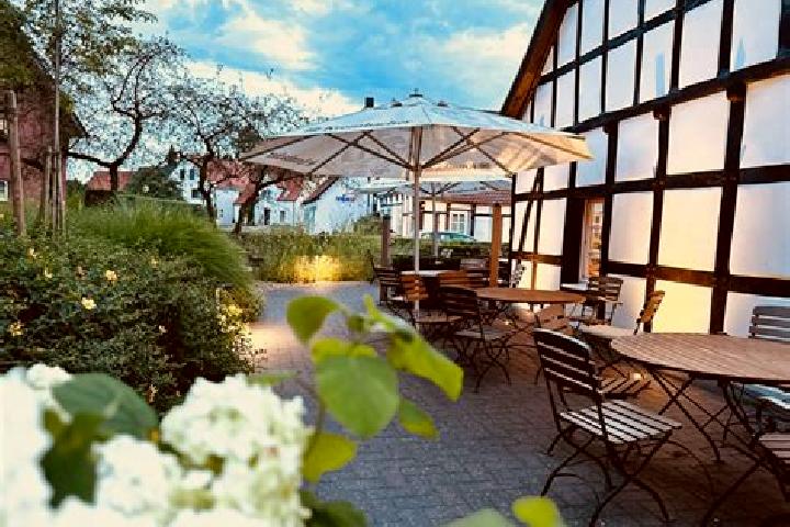 Luna, 33 — Escort in Oersberg, Germany
