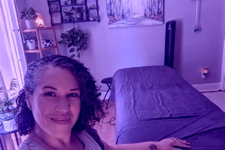 Luna, 34, a black grey-eyed mixed companion based in Santa Severina. Offering Erotic Massage, 69, Fetish, OWO. Available for incall and outcall, overnight bo...