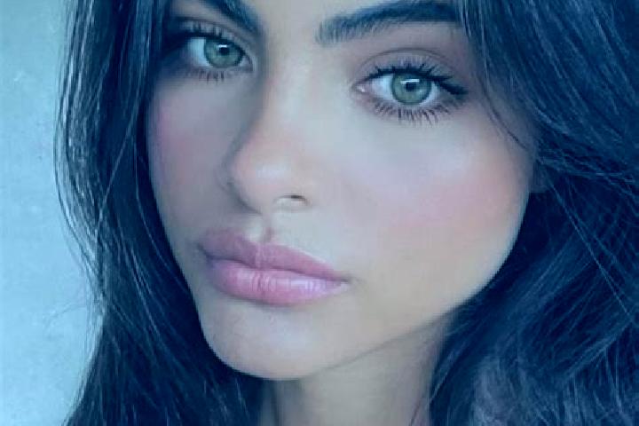 Luna, 34, a black hazel-eyed middle eastern companion based in Adorp. Offering Duos, Erotic Massage, 69, Fetish, GFE. Available for incall and outcall, overn...