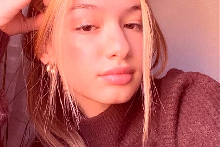 Luna, 34, a blonde brown-eyed mixed companion based in Mahlberg. Offering GFE, Deep French Kissing, Striptease. Available for incall and outcall, day and eve...