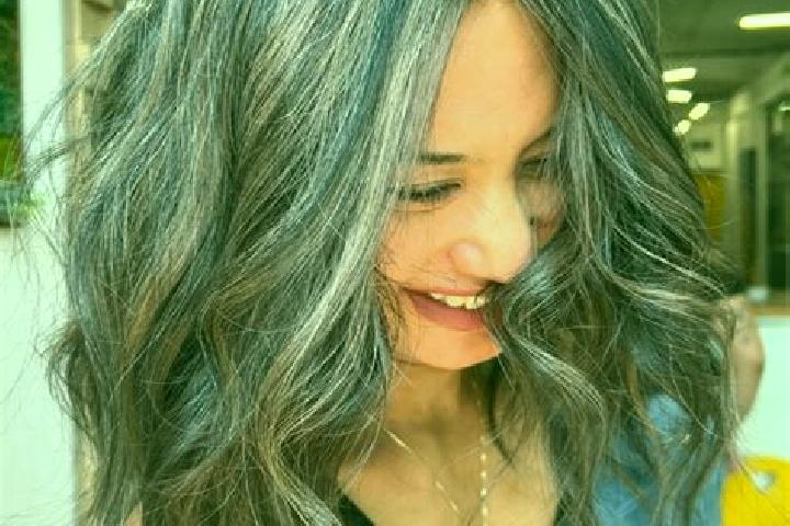 Luna, 34, a brunette grey-eyed indian companion based in Maarsbergen. Offering Roleplay, Prostate Massage, GFE. Available for incall and outcall, overnight b...