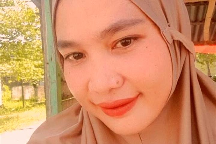 Luna, 34 — Escort in Bolaang, Indonesia