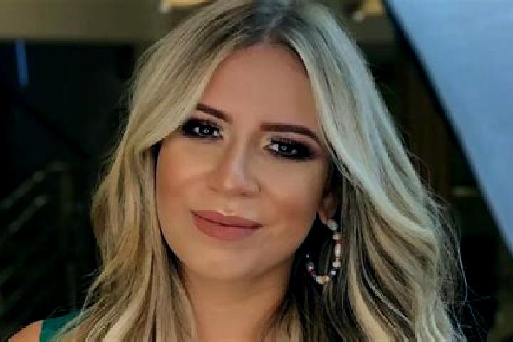 Luna, 34 — Escort in Mendonca, Brazil