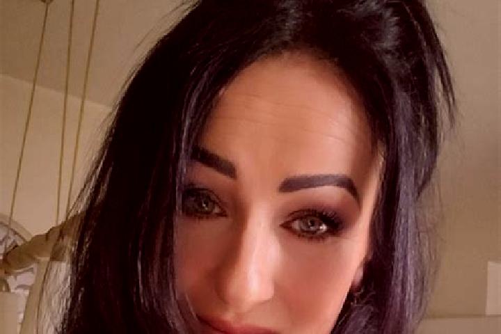 Luna, 34 — Escort in Pahlen, Germany