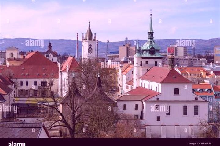 Luna, 34 — Escort in Sanov, Czech Republic