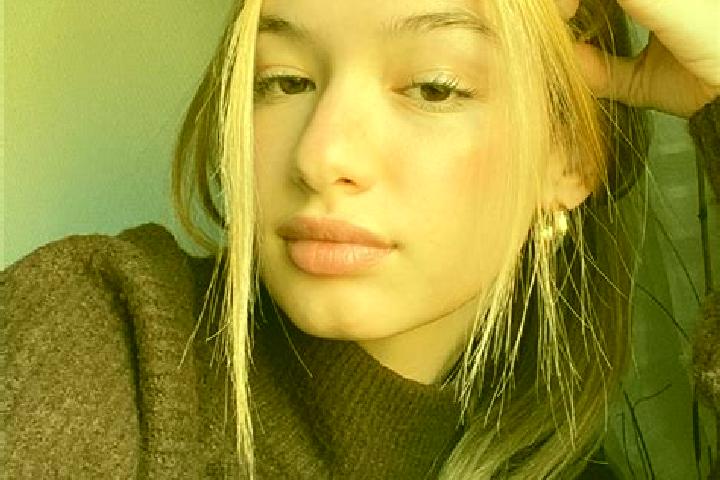 Luna, 35, a blonde brown-eyed indian companion based in Lenningen. Offering Party Girl, CIM, GFE. Available for incall and outcall, day and evening dates.