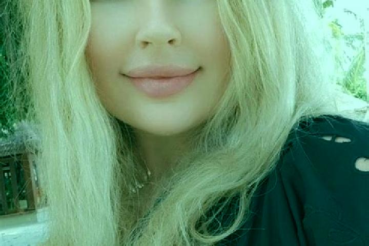 Luna, 35, a blonde dark-eyed mixed companion based in Marzling. Offering Dinner Date, BDSM, GFE, Tantra, Duos. Available for incall and outcall, day and even...
