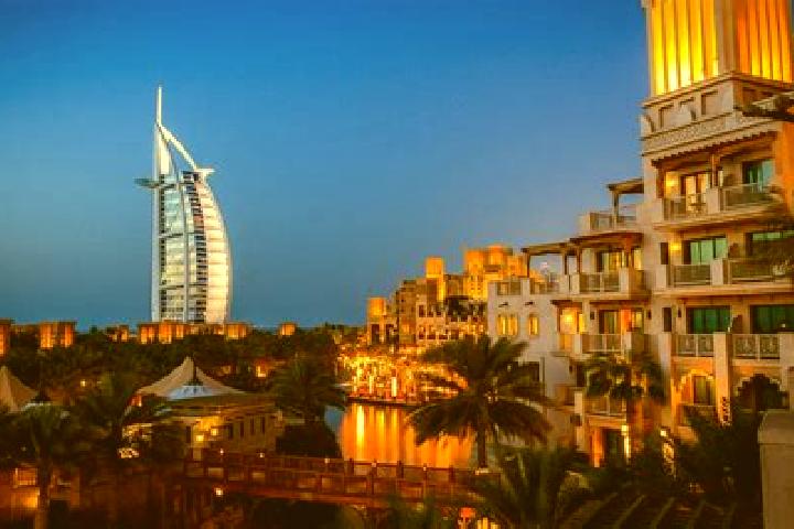 Luna, 35 — Escort in Al Sufouh, United Arab Emirates