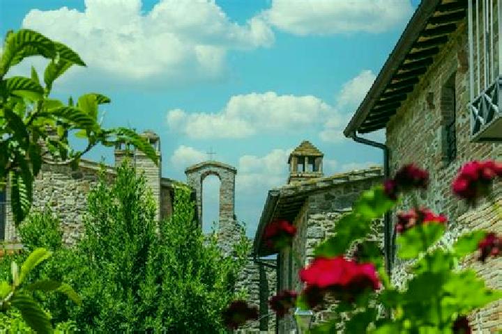Luna, 35 — Escort in Castello di Cisterna, Italy