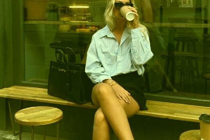 Luna, 35 — Escort in Cogles, France