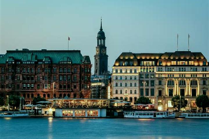 Luna, 35 — Escort in Nyhammar, Sweden