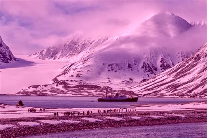 Luna, 35 — Escort in Olonkinbyen, Svalbard and Jan Mayen
