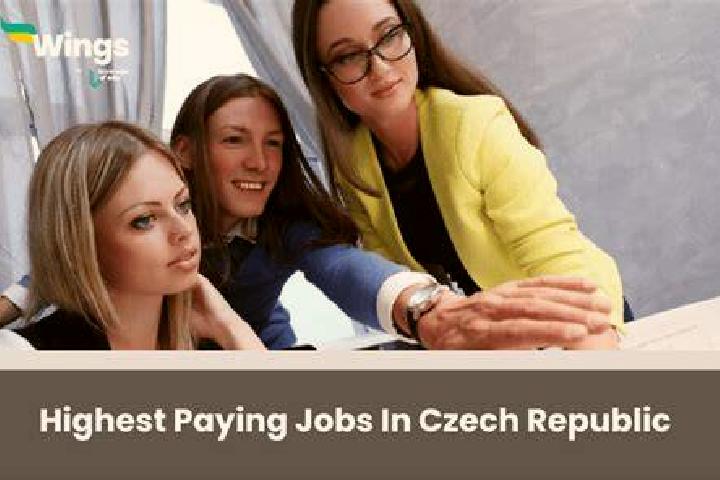 Luna, 35 — Escort in Otrocin, Czech Republic