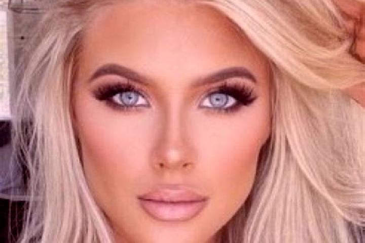 Luna, 36, a platinum blonde amber-eyed caucasian companion based in Jingjiao. Offering Party Girl, OWO, Striptease. Available for incall and outcall, day and...