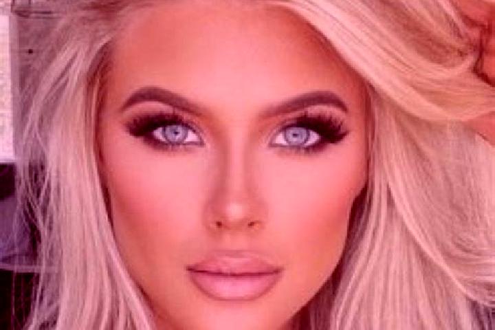 Luna, 36, a platinum blonde hazel-eyed middle eastern companion based in Guinglo-Zagna. Offering Couples, Striptease, Deep French Kissing, CIM. Available for...