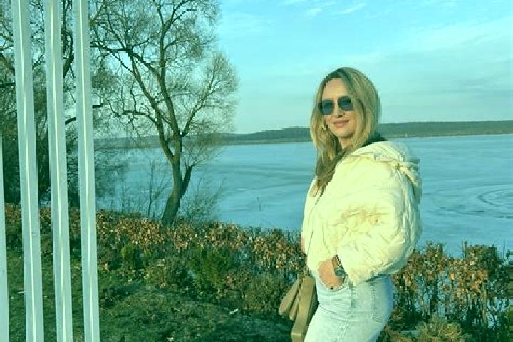 Luna, 36 — Escort in Bryukhovychi, Ukraine