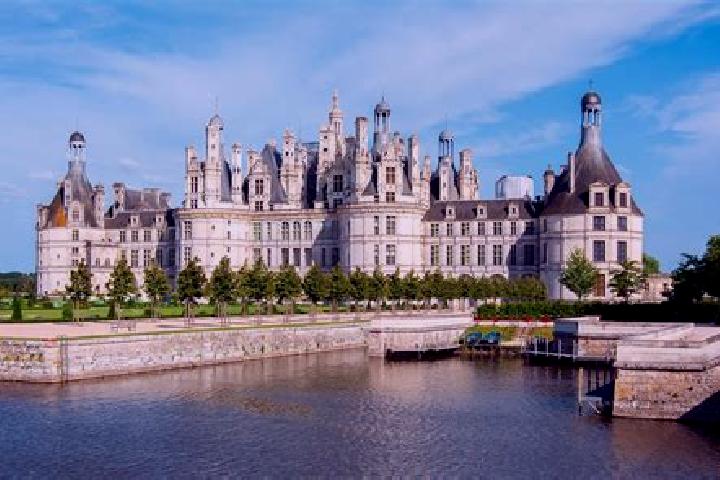 Luna, 36 — Escort in Chateau-Chinon(Ville), France