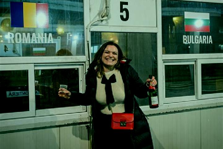 Luna, 36 — Escort in Orvisele, Romania