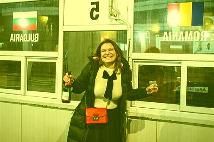 Luna, 36 — Escort in Valcelele, Romania