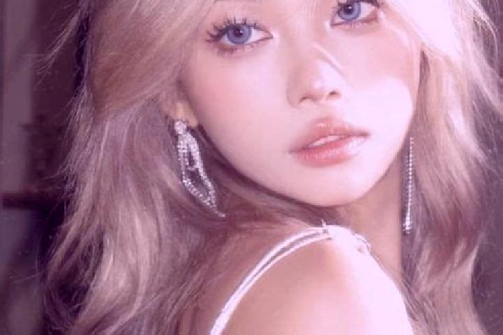 Luna, 37, a blonde blue-eyed asian companion based in Nunpo. Offering A-Level, Deep French Kissing, CIM, Erotic Massage. Available for incall and outcall, da...