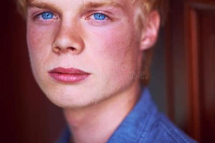 Luna, 37, a blonde blue-eyed caucasian companion based in Hidalgo Norte. Offering Deep French Kissing, Overnight, Couples. Available for incall and outcall, ...