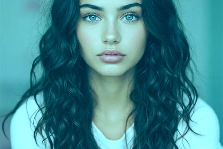 Luna, 37, a brunette green-eyed mediterranean companion based in Kizil skoye. Offering Massage, Prostate Massage, Tantra, Domination. Available for incall an...