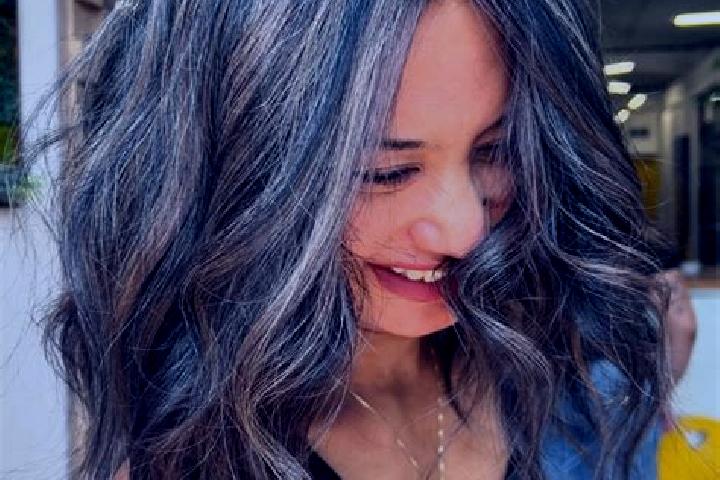 Luna, 37, a brunette grey-eyed asian companion based in Brumadinho. Offering OWO, BDSM, Striptease, Massage. Available for incall and outcall, day and evenin...