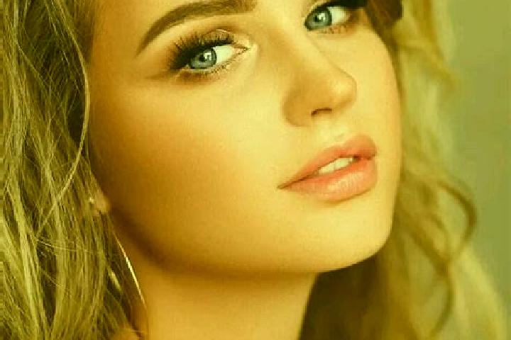 Luna, 37, a dark blonde blue-eyed caucasian companion based in Enebyberg. Offering GFE, 69, CIM, Party Girl, Fetish. Available for incall and outcall, day an...