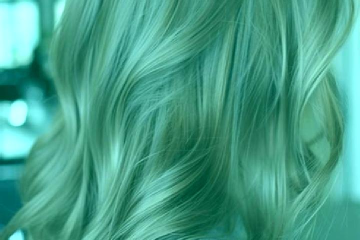 Luna, 37, a dark blonde dark-eyed caucasian companion based in Tarlow. Offering CIM, A-Level, Striptease. Available for incall and outcall, overnight booking...
