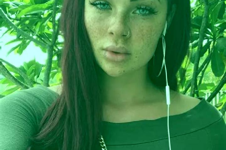 Luna, 37, a red green-eyed slavic companion based in Bonnyrigg Heights. Offering Duos, Dinner Date, Tantra, Massage. Available for incall and outcall, overni...
