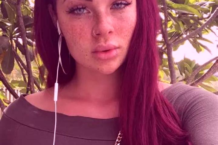 Luna, 37, a red grey-eyed asian companion based in City of Ligao. Offering Tantra, CIM, 69. Available for incall and outcall, day and evening dates.