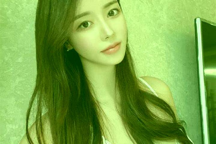 Luna, 37 — Escort in Beichengqu, China