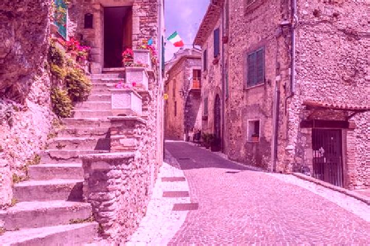 Luna, 37 — Escort in Colle di Tora, Italy