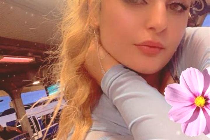 Luna, 37 — Escort in Dno, Russia