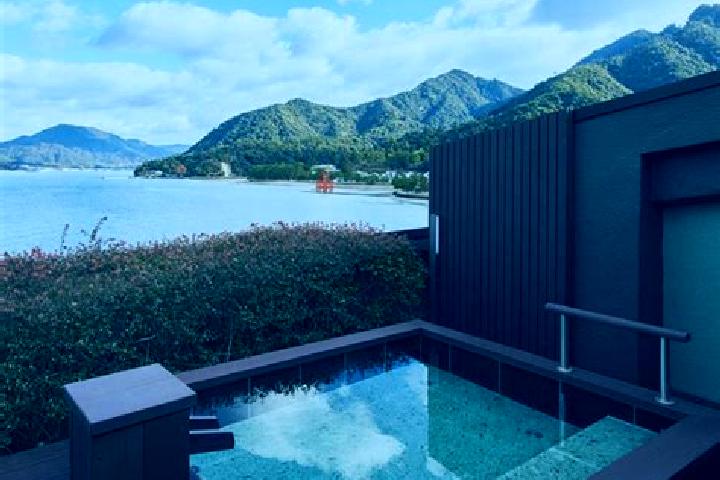 Luna, 37 — Escort in Hatsukaichi, Japan