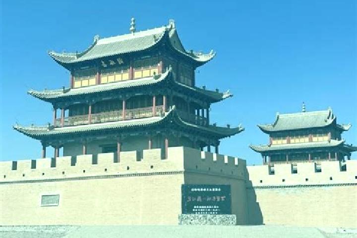 Luna, 37 — Escort in Jiayuguan, China