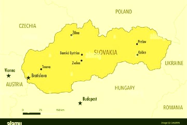 Luna, 37 — Escort in Lozorno, Slovakia