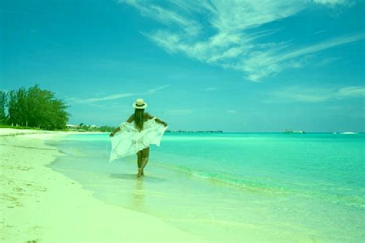 Luna, 37 — Escort in Spotts, Cayman Islands