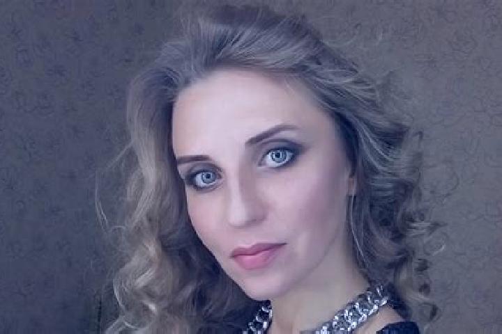 Luna, 37 — Escort in Tsyrkuny, Ukraine