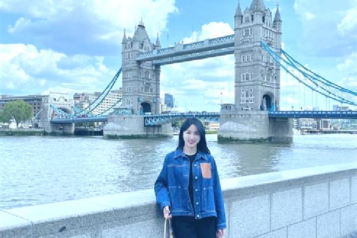 Luna, 37 — Escort in Xiaoying, China