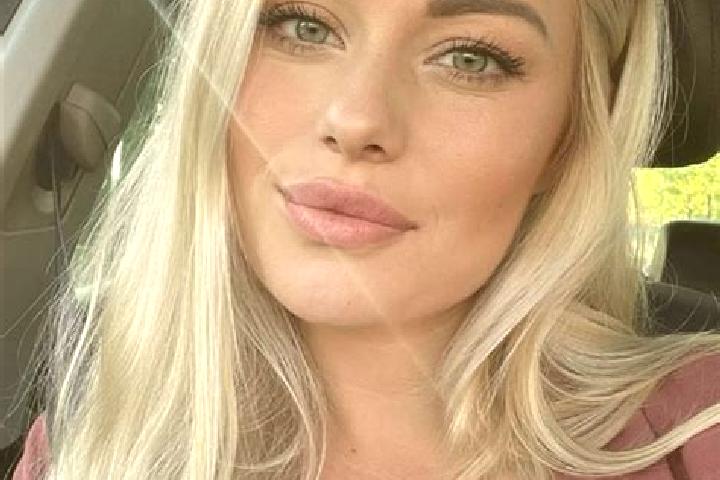 Luna, 38, a blonde hazel-eyed caucasian companion based in Biandu. Offering Domination, Tantra, Couples, Overnight, GFE. Available for incall and outcall, ov...