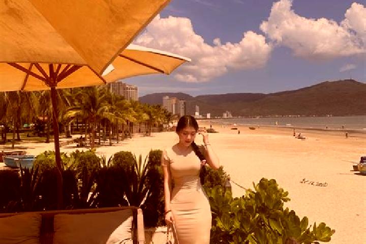 Luna, 38 — Escort in Aye Ka Rit, Myanmar